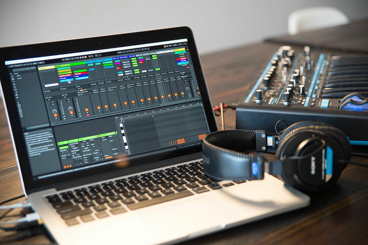Best laptops for music production in 2022 the ultimate musicians