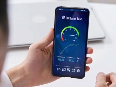 speed up downloads and uploads Android