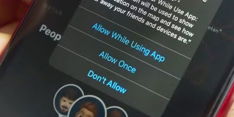 stop apps requesting location access