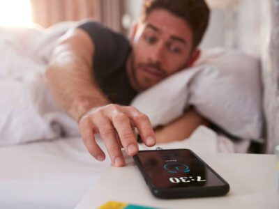 use phone alarm more effectively to wake up