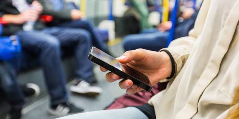 be productive during commute with phone