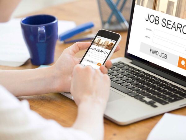use phone to manage career and job search