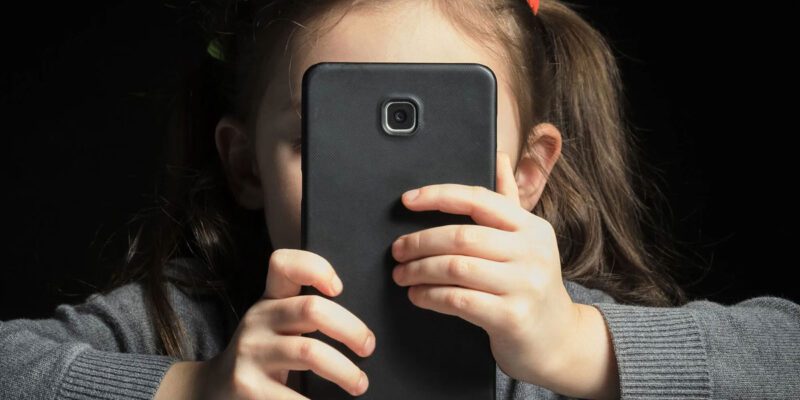 teach children phone safety effectively