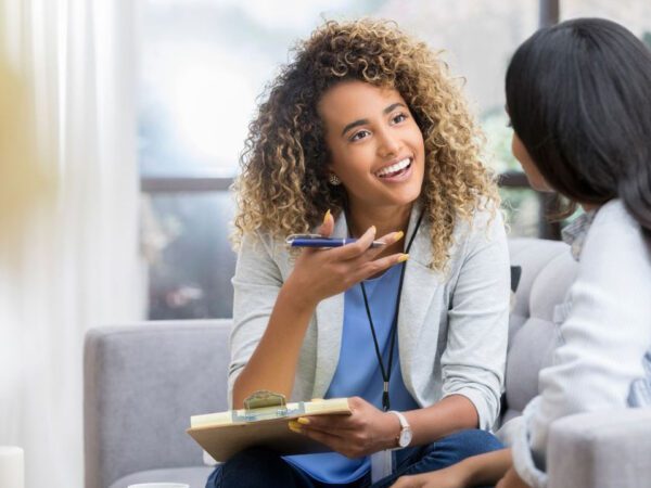 use phone to find therapist mental health support