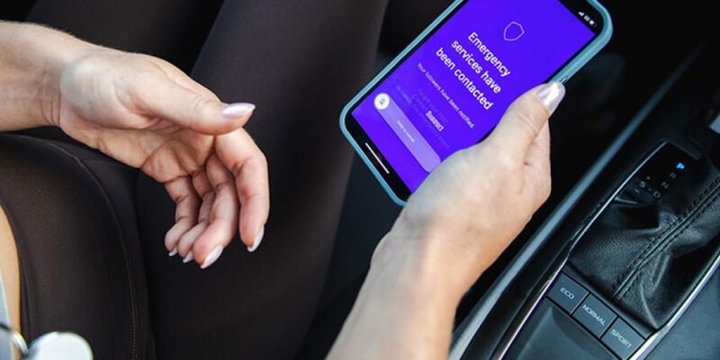 use phone to stay safe travelling alone